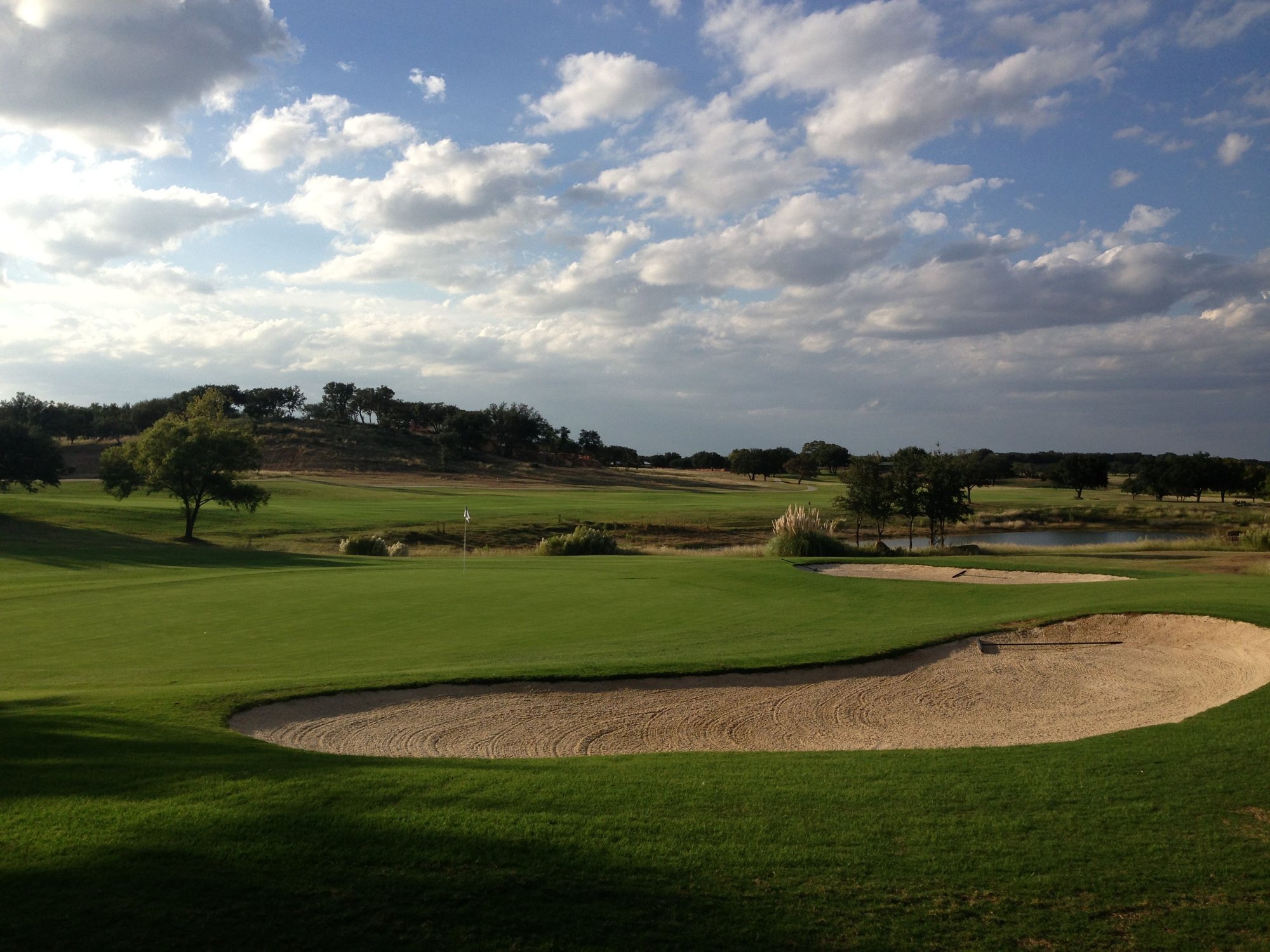 Green and bunkers 