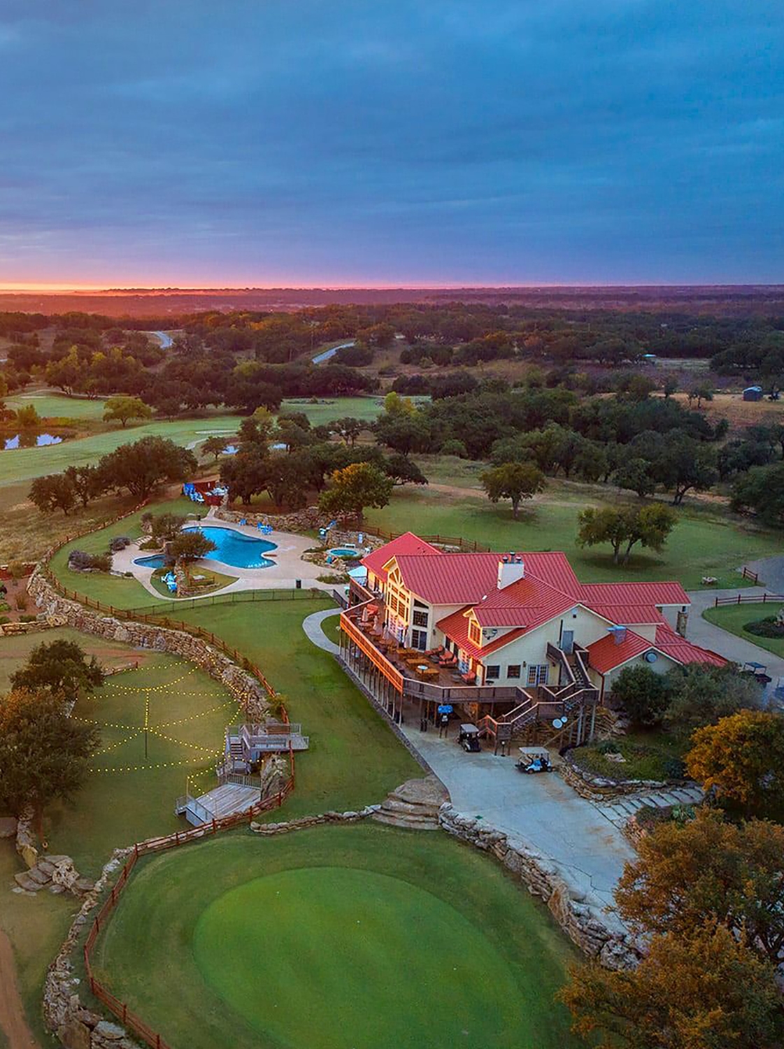 Sunrise Lodge