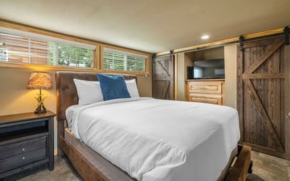 Group Cabin Rentals