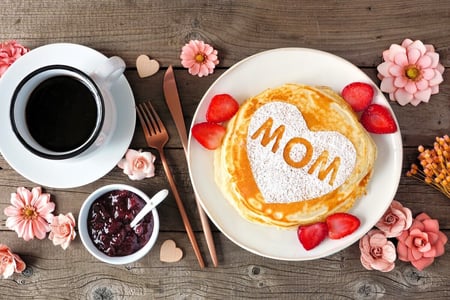 Mother's Day Brunch - shutterstock JeniFoto